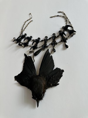 Lot 466 - A Simon Costin for Alexander McQueen choker necklace, 'The Birds' collection, Spring-Summer 1995
