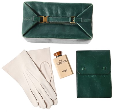 Lot 57 - An Hermès green leather man's toiletry set, probably 1950s