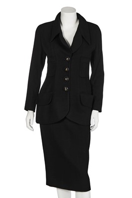 Lot 23 - A Chanel black wool suit, circa 1992
