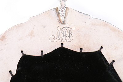 Lot 93 - A beaded purse with ornate continental silver...
