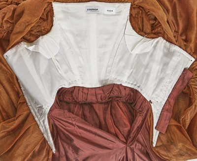 Lot 3 - Cate Blanchett's costume as Queen Elizabeth I for the film 'Elizabeth', 1998