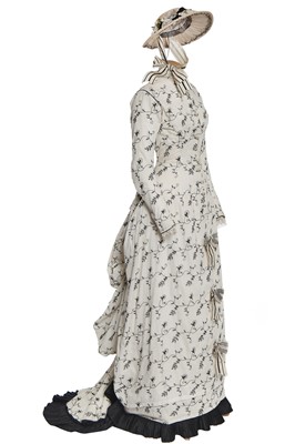 Lot 19 - Nicole Kidman's costume as Isabel Archer for the film 'The Portrait of a Lady', 1996