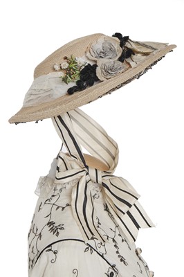 Lot 19 - Nicole Kidman's costume as Isabel Archer for the film 'The Portrait of a Lady', 1996