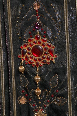 Lot 20 - Elizabeth Taylor's costume as Nadina Bulichoff in the film 'Young Toscanini', 1988