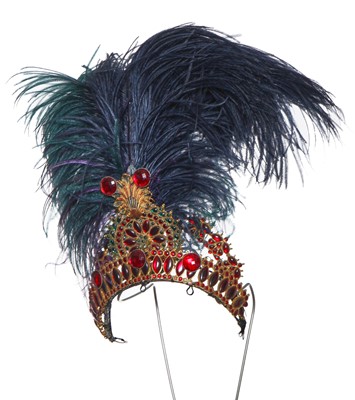 Lot 20 - Elizabeth Taylor's costume as Nadina Bulichoff in the film 'Young Toscanini', 1988