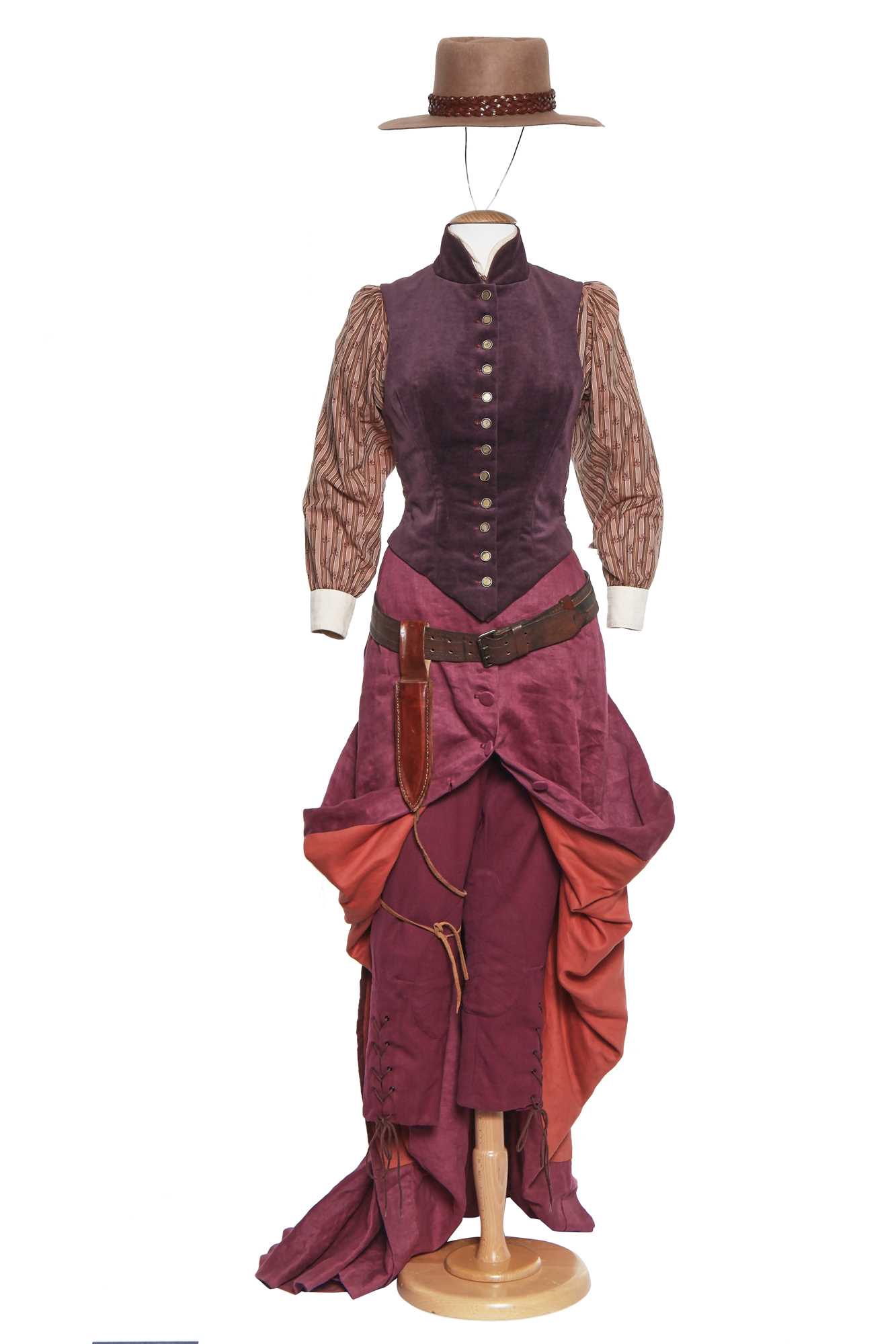 Lot 25 - Emily Blunt's costume as Cornelia Locke for the TV mini-series 'The English' 2022