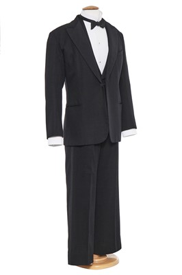 Lot 40 - Dan Stevens' dinner suit as Matthew Crawley for the TV series 'Downton Abbey, circa 2013