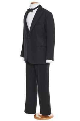 Lot 40 - Dan Stevens' dinner suit as Matthew Crawley for the TV series 'Downton Abbey, circa 2013