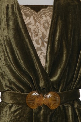 Lot 46 - Eddie Redmayne's costume as Lili Elbe in the film 'The Danish Girl', 2015