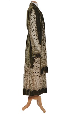 Lot 46 - Eddie Redmayne's costume as Lili Elbe in the film 'The Danish Girl', 2015
