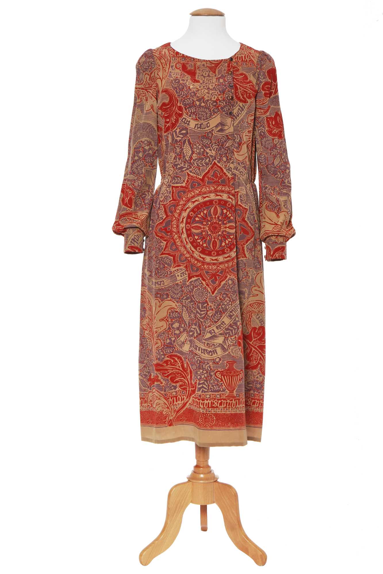Lot 47 - Alicia Vikander's costume as Gerda Wegener in the film 'The Danish Girl', 2015
