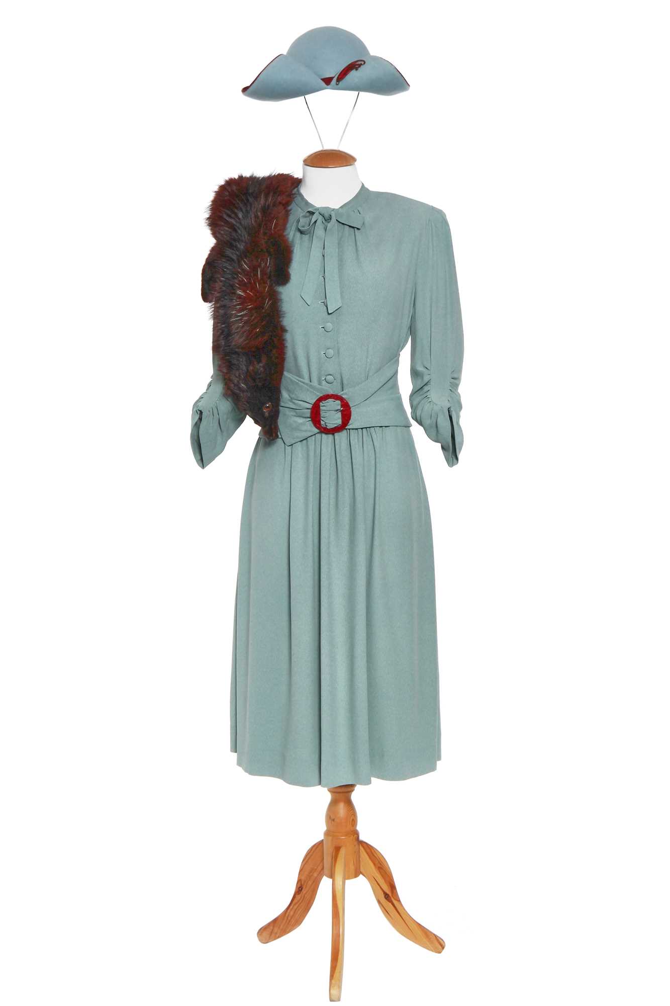 Lot 55 - Amy Adams' costume as Delysia LaFosse in the film 'Miss Pettigrew Lives For a Day', 2008
