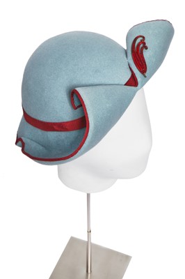 Lot 55 - Amy Adams' costume as Delysia LaFosse in the film 'Miss Pettigrew Lives For a Day', 2008