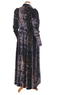 Lot 53 - Dame Judi Dench's ensemble as Princess Dragomiroff in the film 'Murder on the Orient Express', 2017