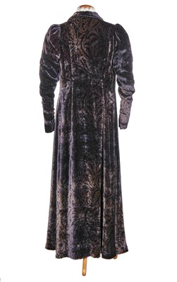 Lot 53 - Dame Judi Dench's ensemble as Princess Dragomiroff in the film 'Murder on the Orient Express', 2017