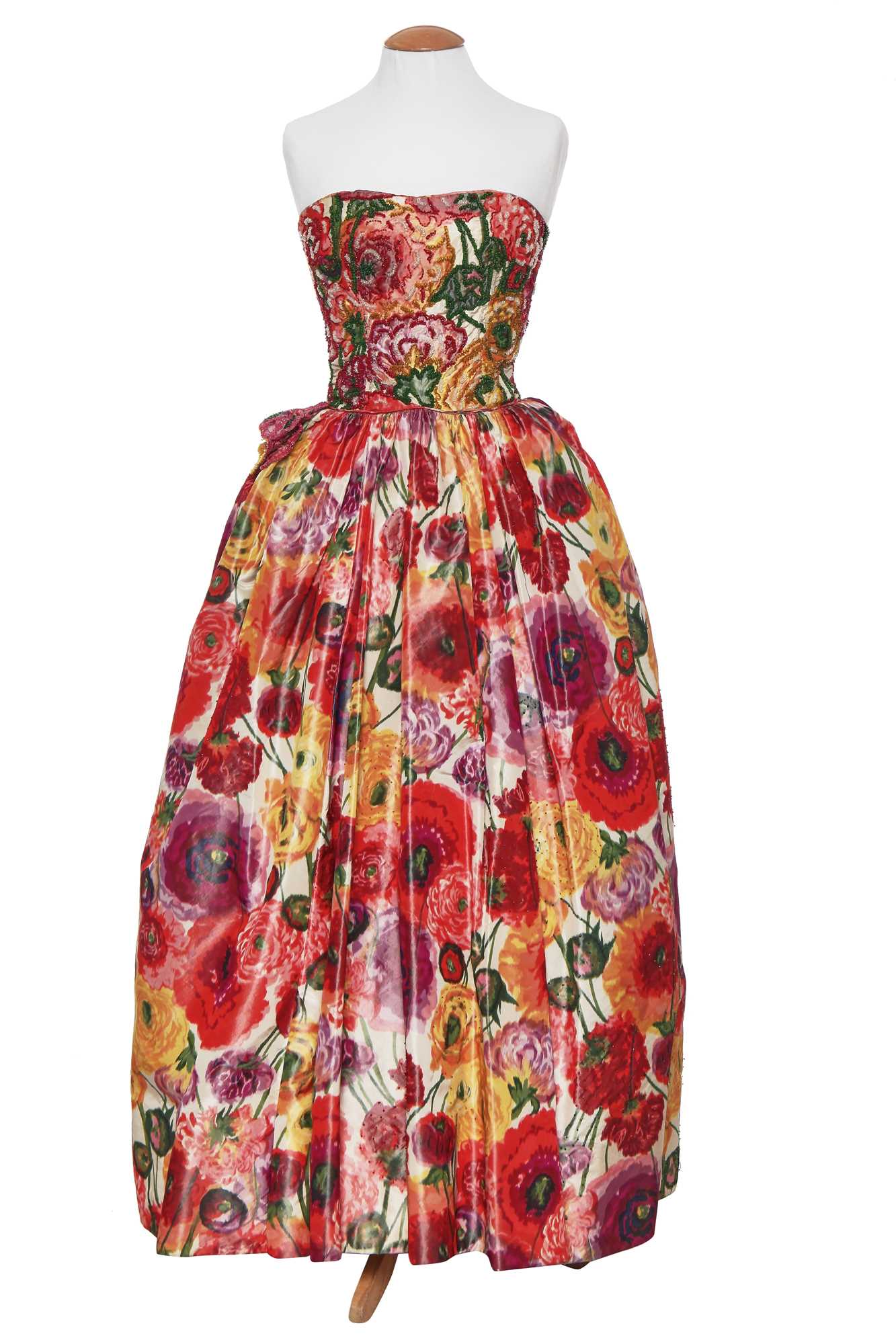 Lot 69 - A beaded taffeta ball gown attributed to Jacques Heim, late 1950s, used in the film 'Evita' 1996