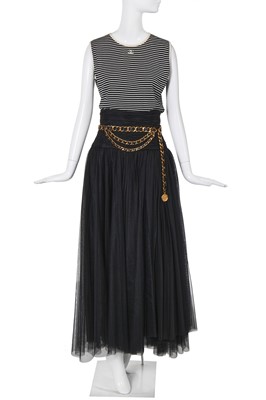 Lot 11 - A Chanel evening ensemble, Spring-Summer 1992
