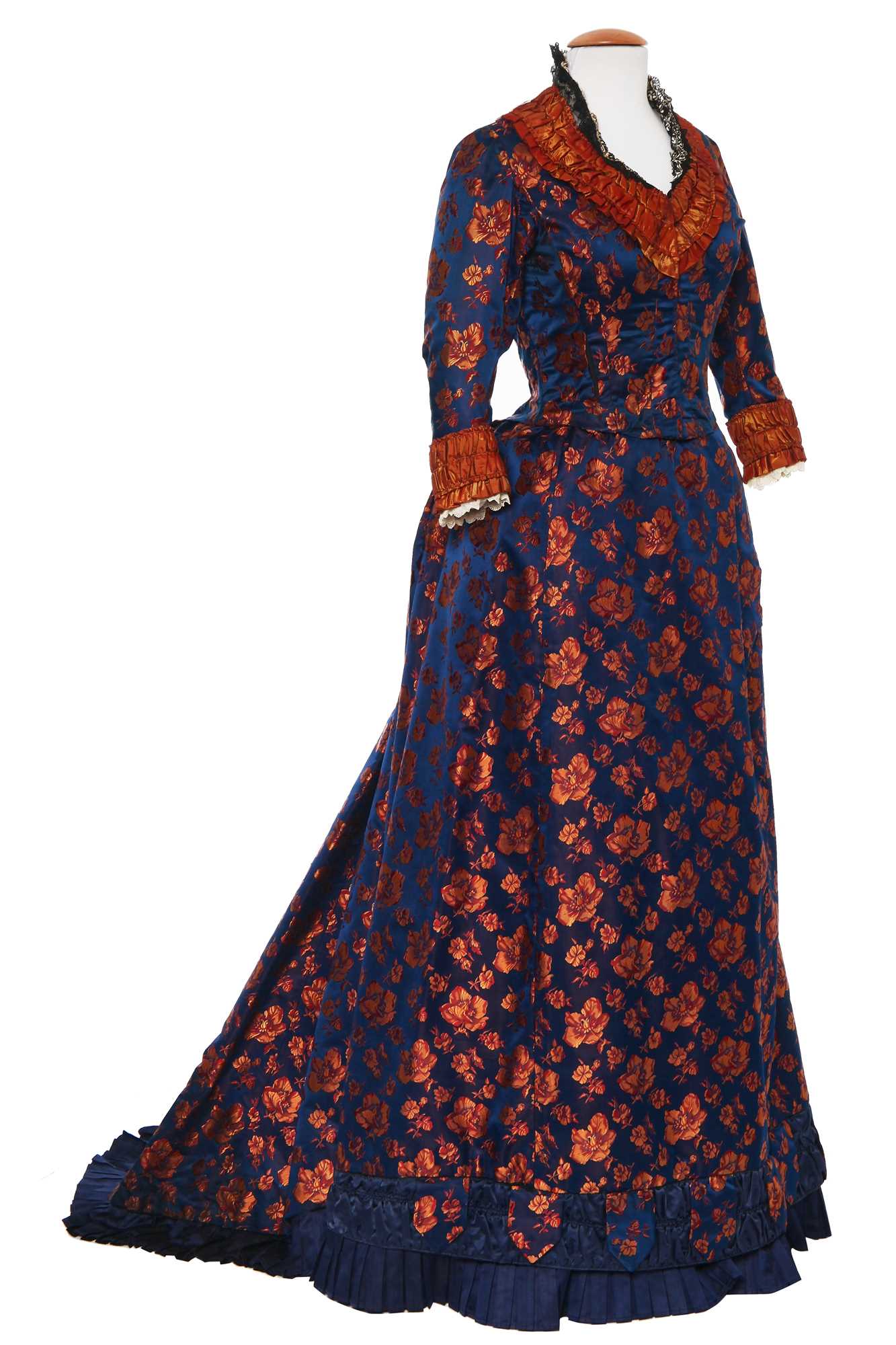 Lot 24 - Ann-Margret's costume as Belle Watling in the TV mini series 'Scarlett', 1994