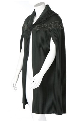 Lot 187 - A Lucien Lelong couture pleated green wool...
