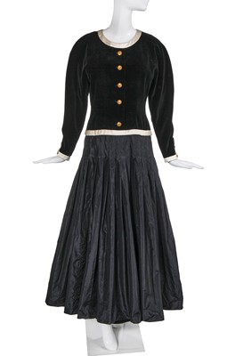 Lot 18 - A Chanel ballgown, Autumn-Winter 1986-87