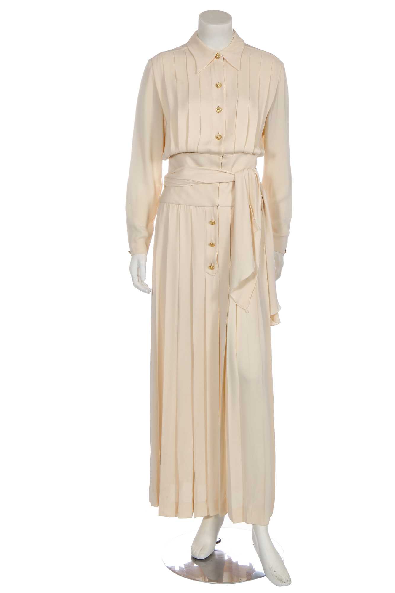 Lot 8 - A Chanel ivory crêpe dress, late 1980s