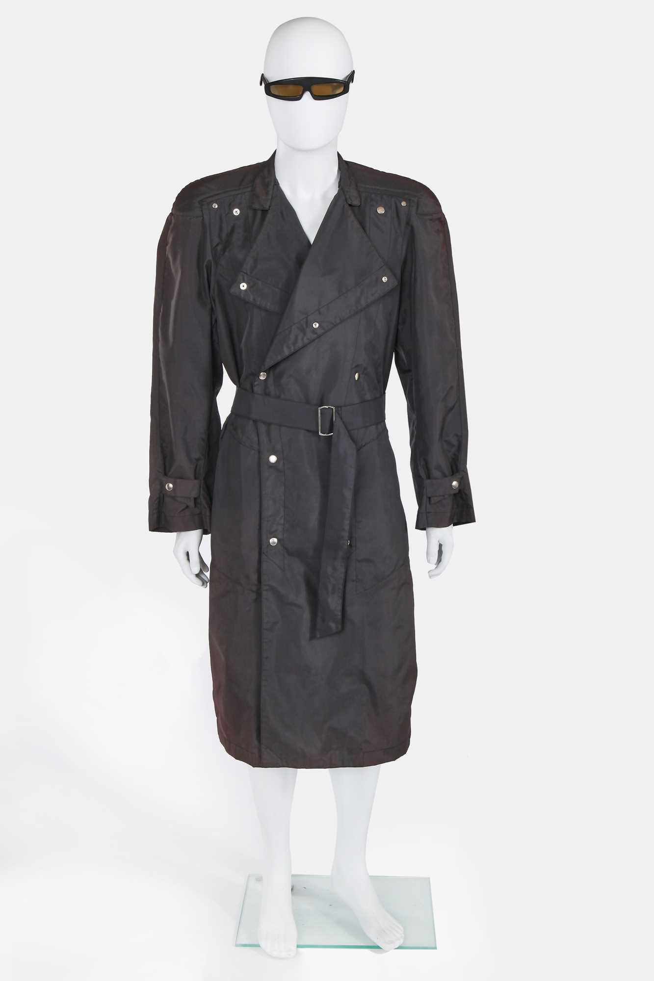 Lot 33 - A Thierry Mugler black polyester raincoat, 1980s