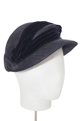 Lot 355 - A group of shoes and hats, 1930s-1940s