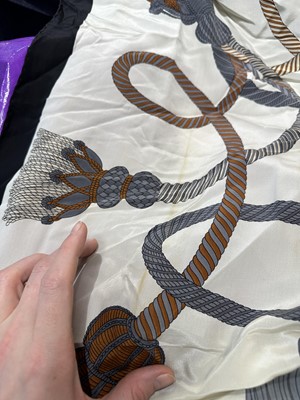 Lot 19 - A group of scarves