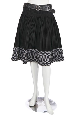 Lot 62 - An Alexander McQueen pleated showpiece skirt and belt,  'Scanners' collection, Autumn-Winter 2003-04