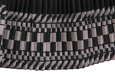 Lot 62 - An Alexander McQueen pleated showpiece skirt and belt, 'Scanners' collection, Autumn-Winter 2003-04