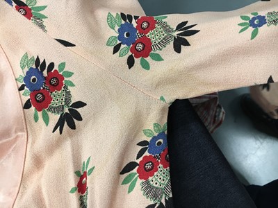 Lot 276 - An Ossie Clark/Celia Birtwell for Radley printed moss-crêpe dress, 1970s