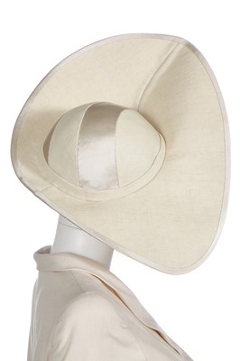Lot 64 - An Alexander McQueen ivory skirt suit and hat, commercial collection, 2006