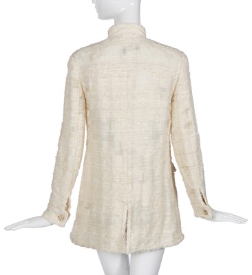 Lot 15 - A fine Chanel ivory chiffon tweed jacket, Autumn-Winter 2006-07