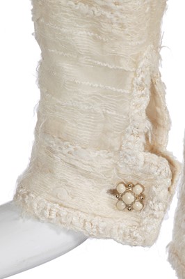 Lot 15 - A fine Chanel ivory chiffon tweed jacket, Autumn-Winter 2006-07