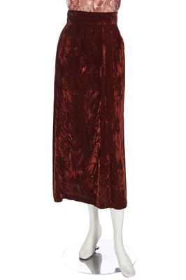 Lot 17 - A Biba chestnut crushed devoré velvet ensemble, circa 1969