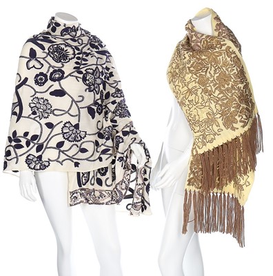 Lot 54 - A group of hippy and ethnic clothing,...