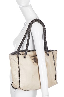 Lot 3 - A Chanel leather and tweed shopper bag, 2009-10