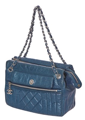 Lot 7 - A Chanel blue leather handbag, circa 2007
