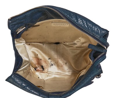 Lot 7 - A Chanel blue leather handbag, circa 2007
