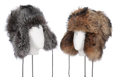 Lot 56 - Fur hats, including grey and red fox examples...