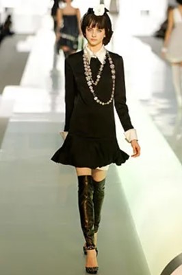Lot 35 - A Chanel black and white silk dress, Autumn-Winter 2003-04