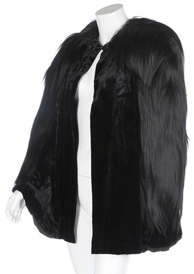 Lot 84 - A Julia Dubois black velvet evening cape...
