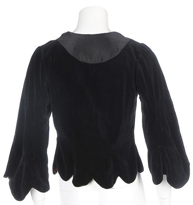 Lot 87 - A Vionnet-inspired black lace evening gown,...