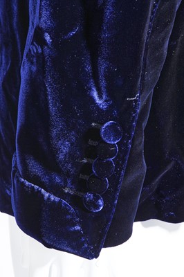 Lot 2 - A good Tom Ford men's blue velvet 'Shelton' smoking jacket, modern