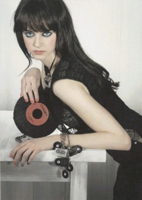 Lot 20 - A Chanel patent leather 'vinyl record' bag, Spring-Summer 2004