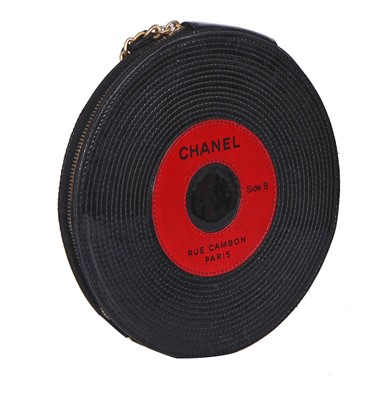 Lot 20 - A Chanel patent leather 'vinyl record' bag, Spring-Summer 2004