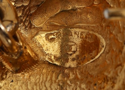 Lot 2 - A Chanel lion's head chain belt, 1990s