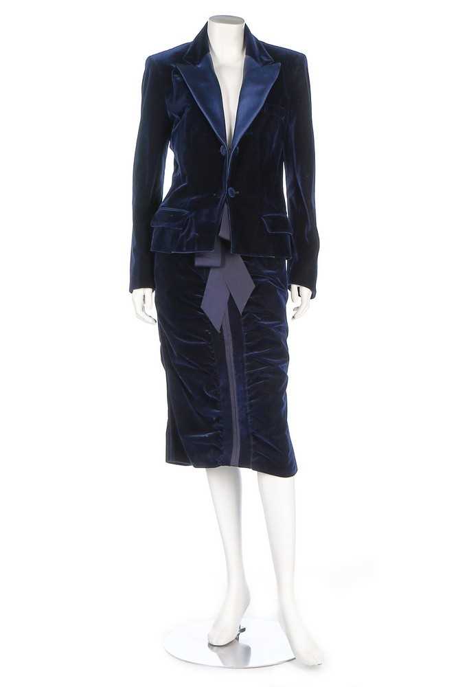 Lot 26 - An Yves Saint Laurent 'Le Smoking' style...