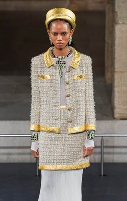 Lot 6 - A fine Chanel fantasy tweed jacket, 'Eygptomania' collection, Métiers d'Art, Pre-Fall 2019