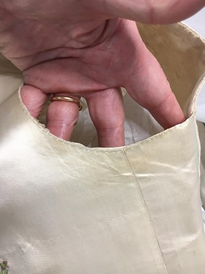 Lot 425 - A gentleman's embroidered pale lilac satin suit, probably French, circa 1780